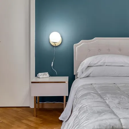 Domus Rubra By Different