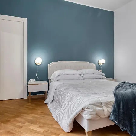 Domus Rubra By Different Apartamento
